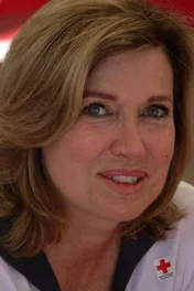  Catherine Alric