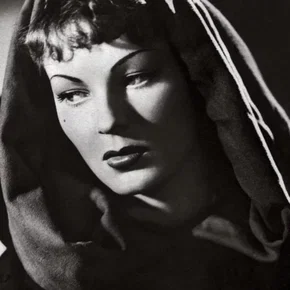 Photo star : Junie Astor