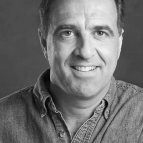Photo star :  Bill Anagnos