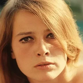 Photo star :  Eva Renzi