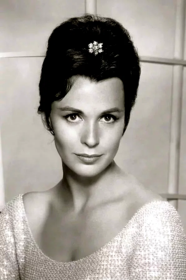 Claire Bloom