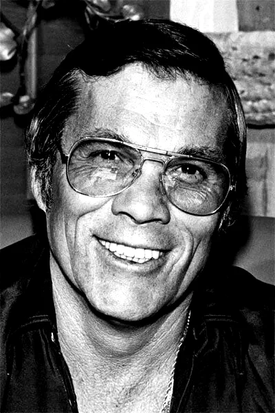  Hal Needham