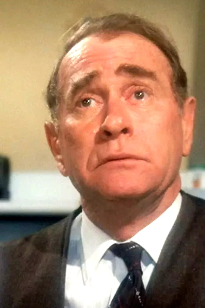  Darren McGavin