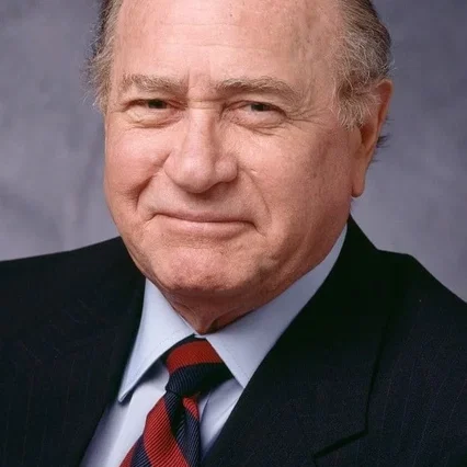  Darren McGavin