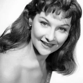 Photo star : Adrienne Corri
