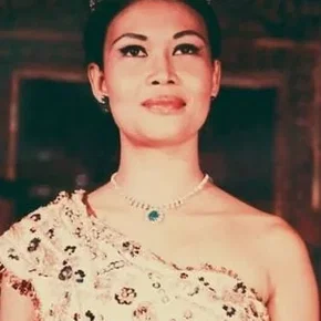 Photo star : Saksi Sbong