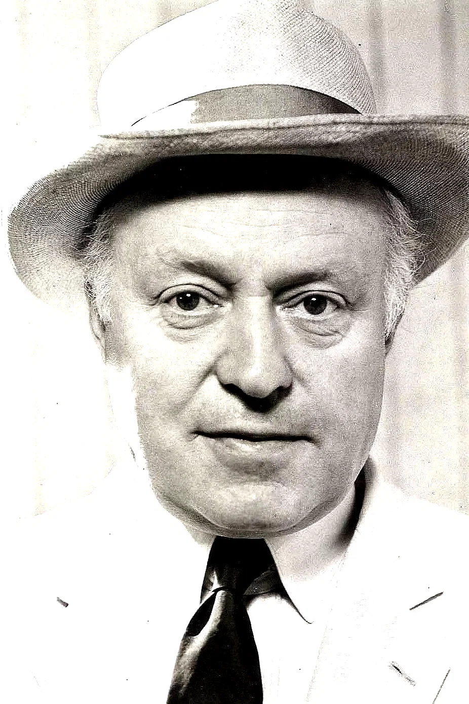 Larry Gates