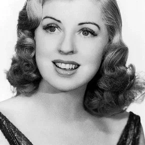 Photo star : Dennie Moore
