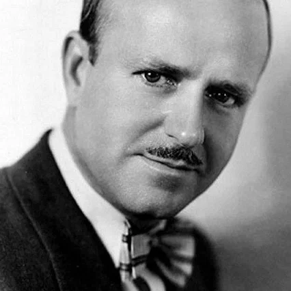  Lucien Littlefield