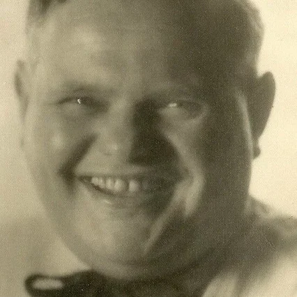  Károly Huszár