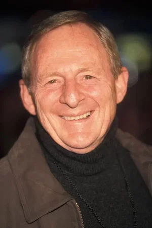 Simon Wincer photo