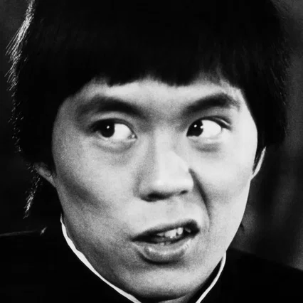 Evan C Kim