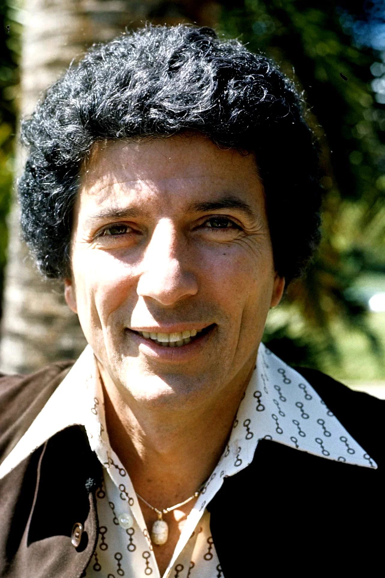  Bert Convy