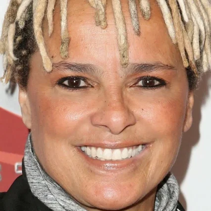  Shari Belafonte