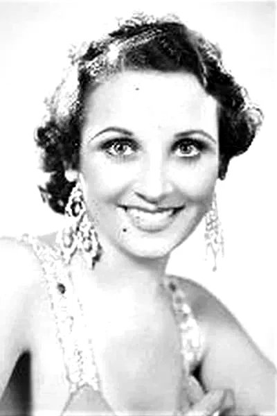 Nora Swinburne