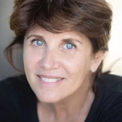  Patricia Elig