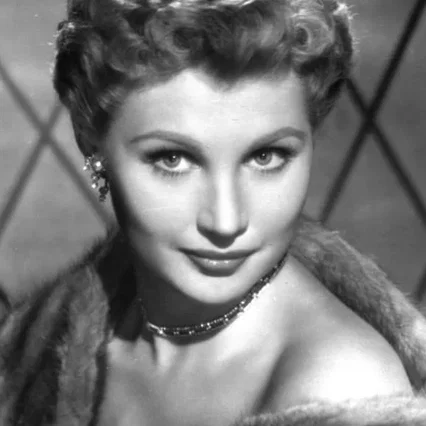  Mari Aldon