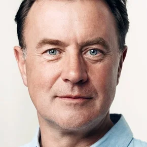 Photo star :  Christopher Villiers