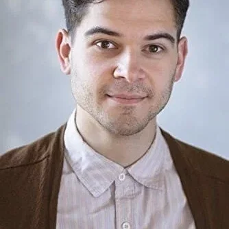  Daniel Maslany
