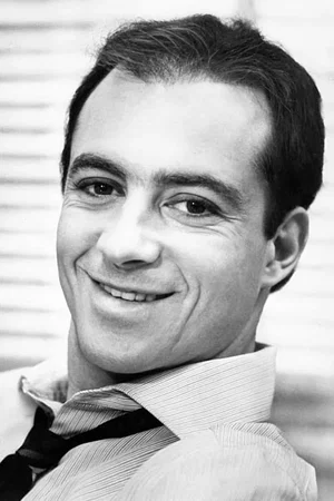  Ray Sharkey