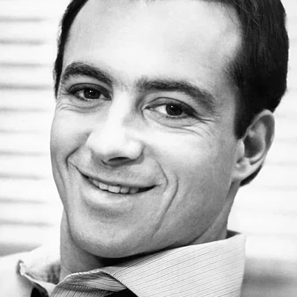  Ray Sharkey