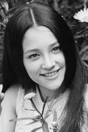  Olivia Hussey photo