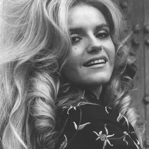 Photo star : Sharon Farrell