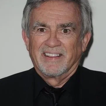  William Dear