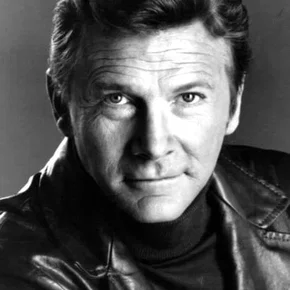 Photo star :  Steve Forrest