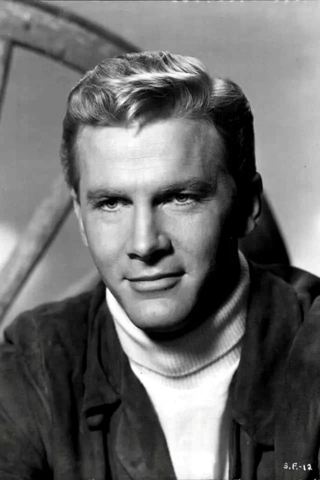  Steve Forrest