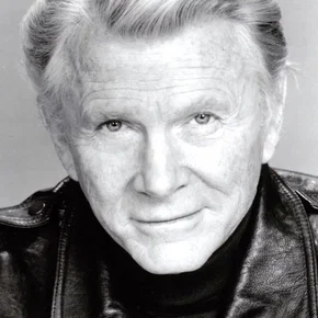 Photo star :  Steve Forrest