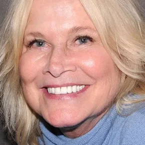 Photo star :  Susan Buckner