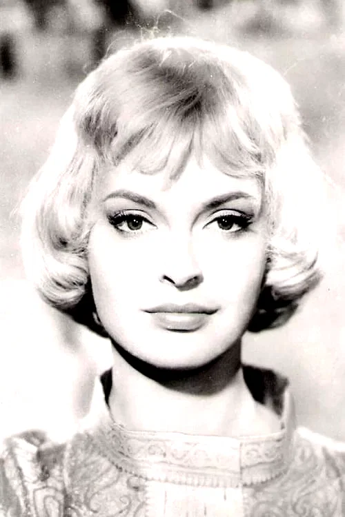 Nadja Tiller