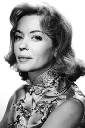 Barbara Laage