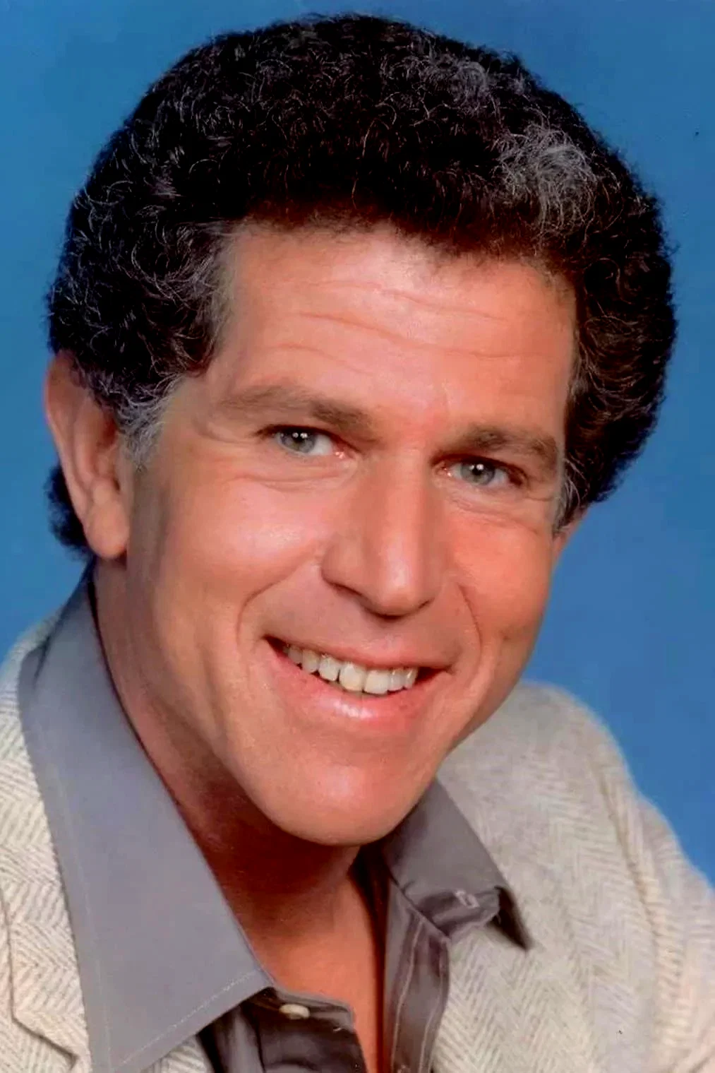 Tony Roberts