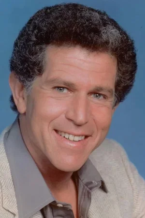Tony Roberts photo