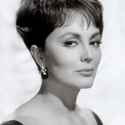 Charlene Holt