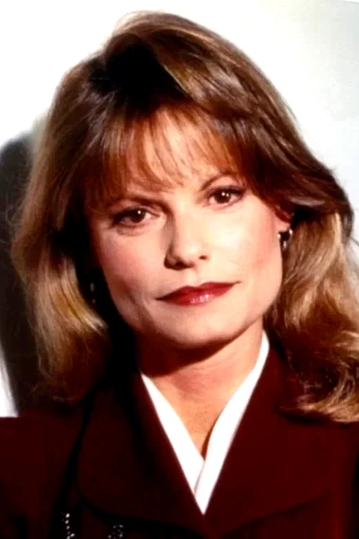 Kay Lenz