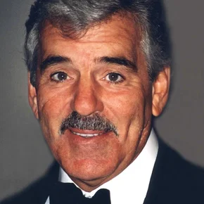 Photo star : Dennis Farina