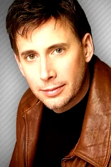  Marc Coppola
