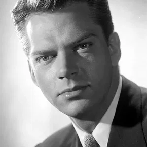 Photo star :  Keith Andes