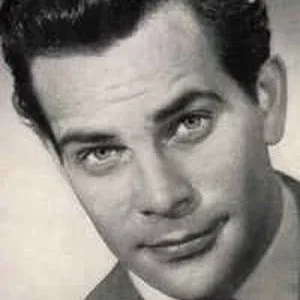 Adrian Hoven