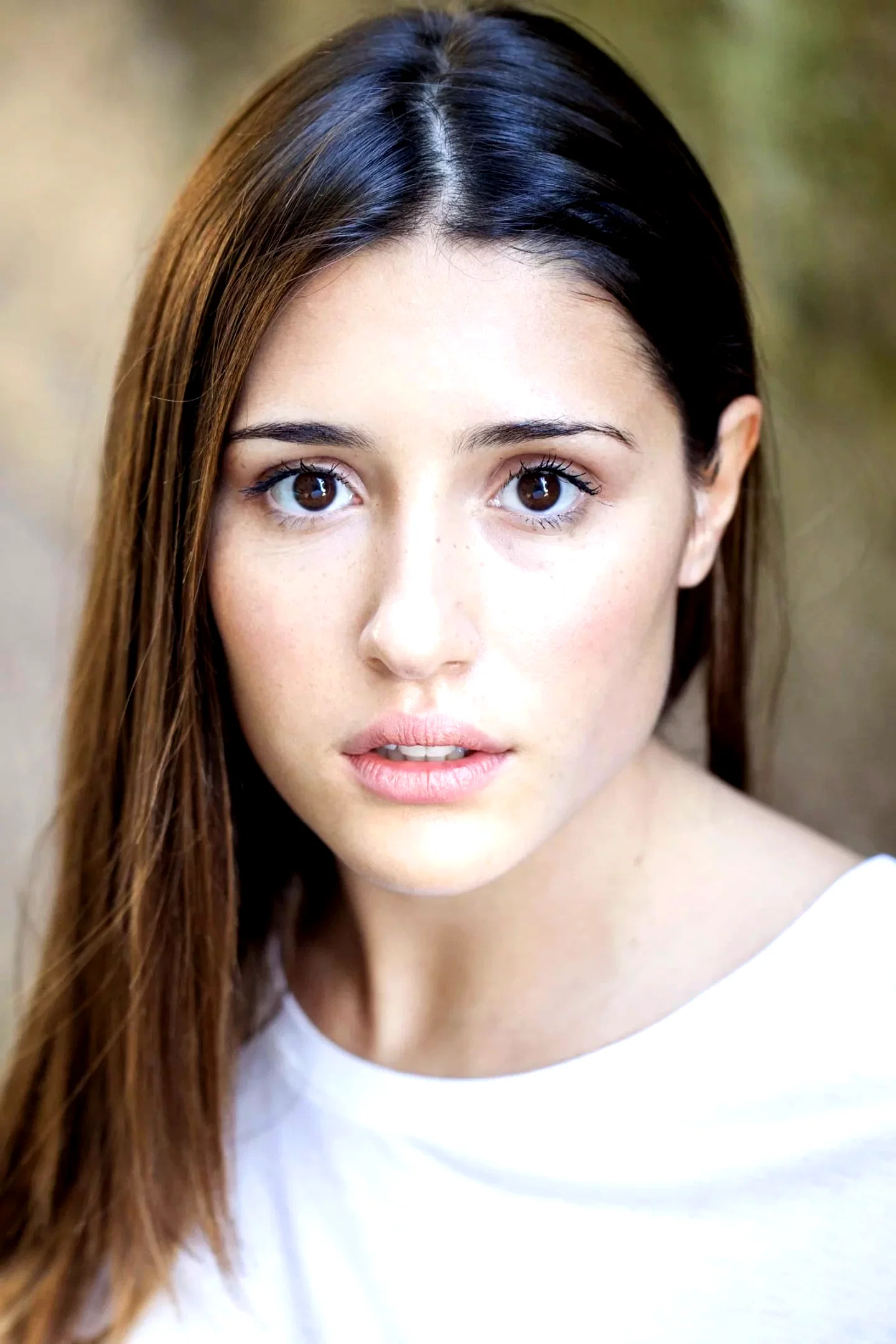 Angela Fontana