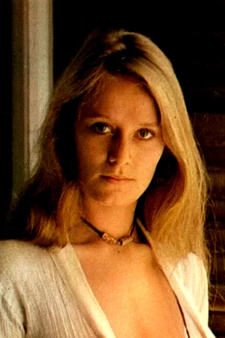 Eva  Axen