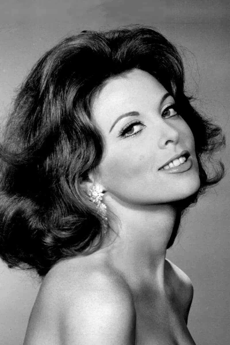 Tina  Louise