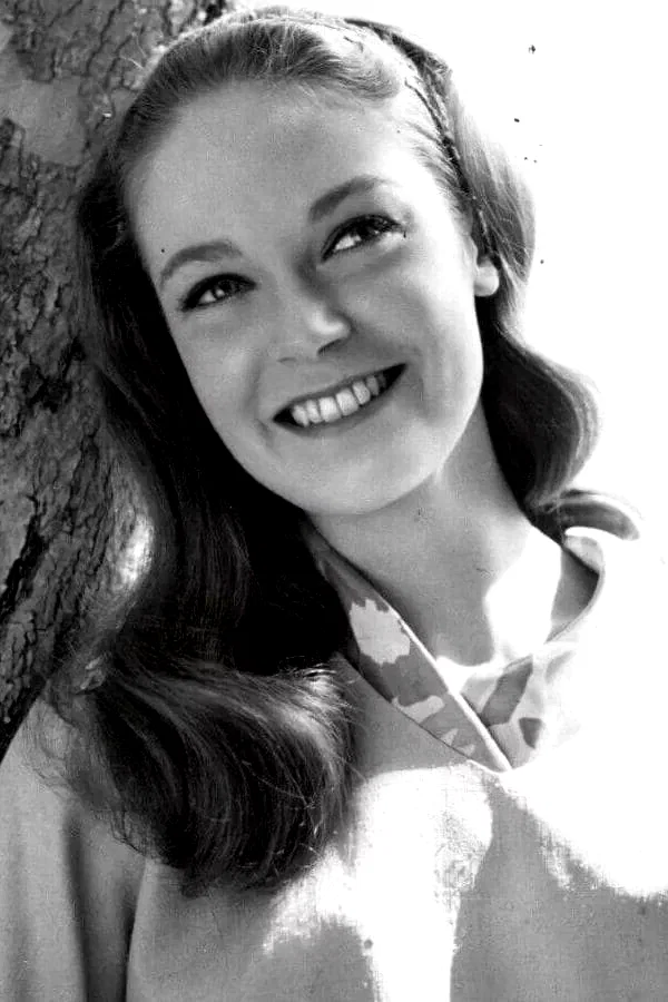 Elizabeth Hartman