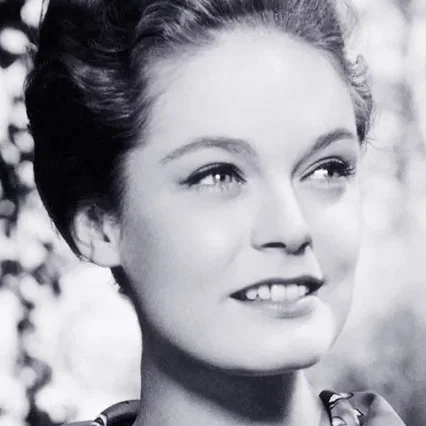 Elizabeth Hartman