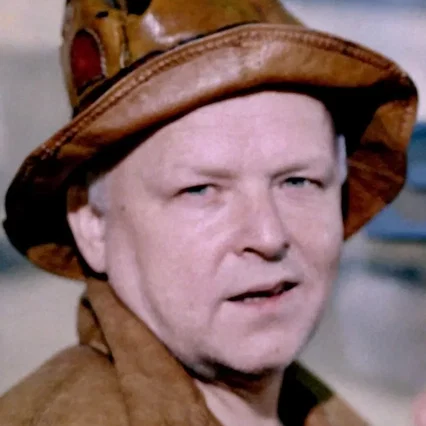 Marian Opania