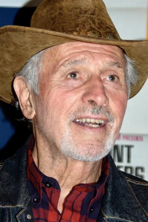  Michael Forest photo