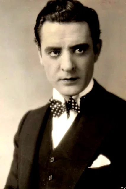  John Gilbert